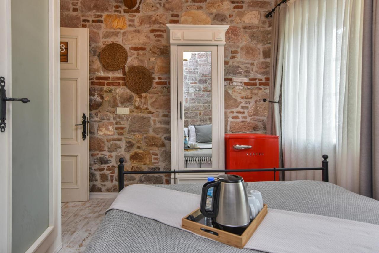 Lunaria Guest House Ayvalik Exterior photo